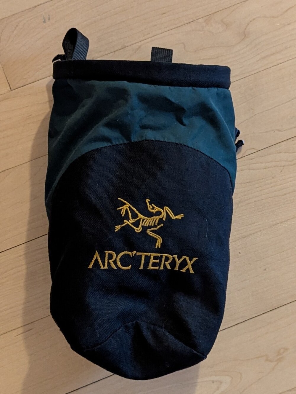 Vintage Arc'teryx Carabiner Climbing Chalk Bag - Made In Canada -